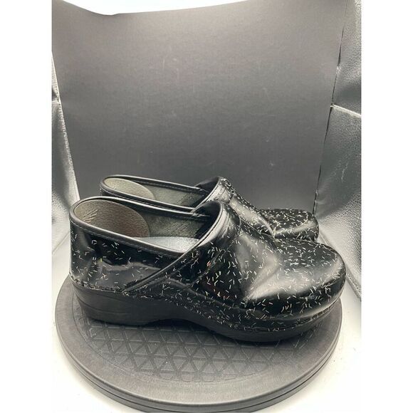 Dansko XP 2.0 Rainbow Sprinkles Confetti Clogs Womens Size 38 EU / 8 US Black - Picture 5 of 12